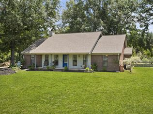 16 Shelton Cedar Rd, Moselle, MS 39459