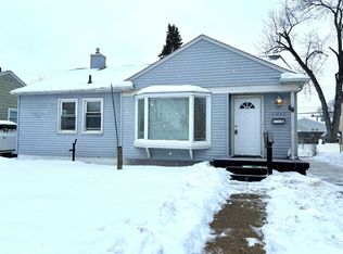 31045 Marquette St, Garden City, MI 48135