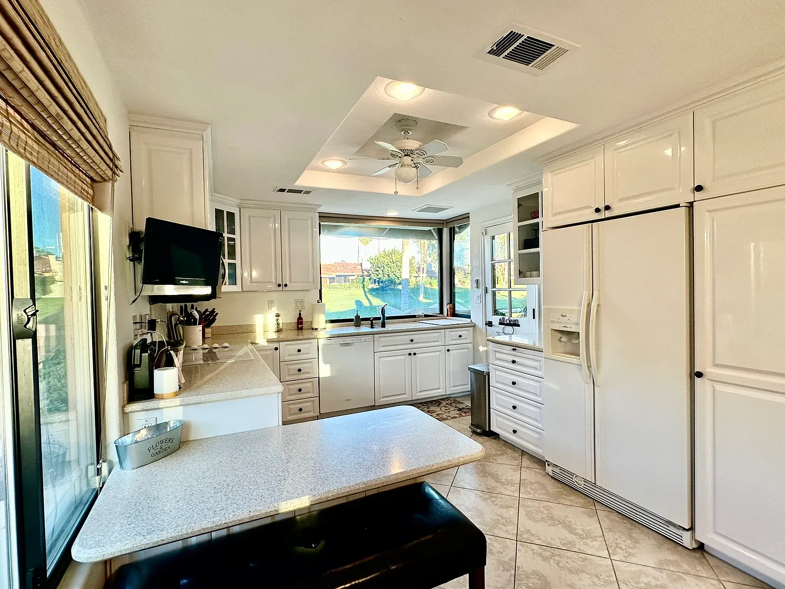 3 bed, 1584 sqft, $7,500 — Photo 4