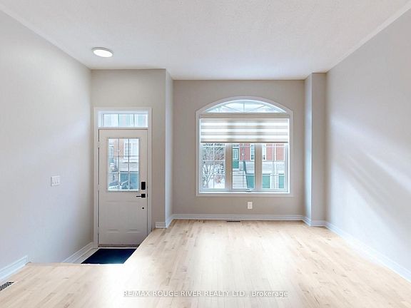 4th image of 1330 Altona Rd #11