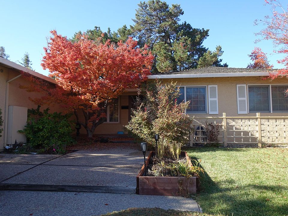 1st image of 10411 Castine Ave