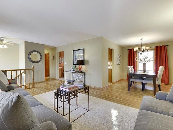 3rd image of 2329 Joy Ave