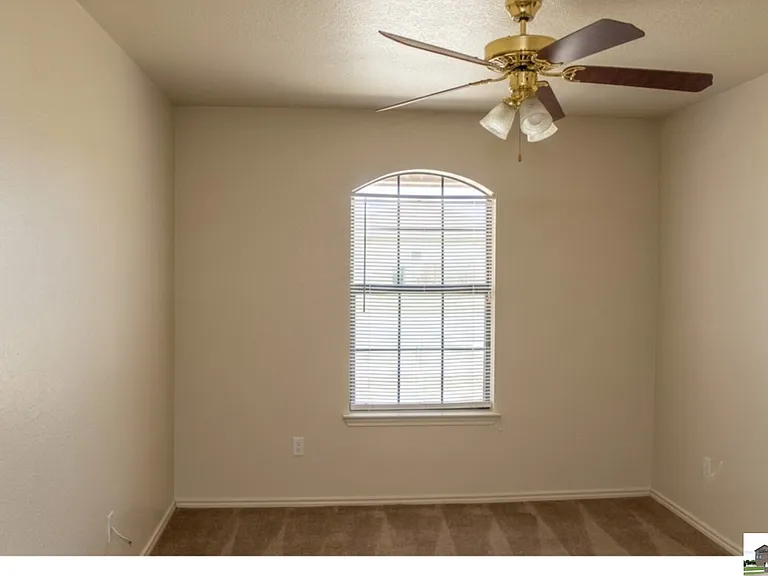 5510 Shawn Dr — Photo 12