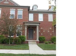 2214 Paddock Ln, Canton, MI 48188