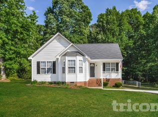 125 Pinto Ln, Zebulon, NC 27597