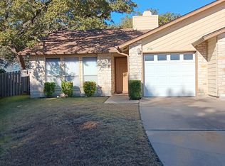 211 Stowaway Cv APT A, Lakeway, TX 78734