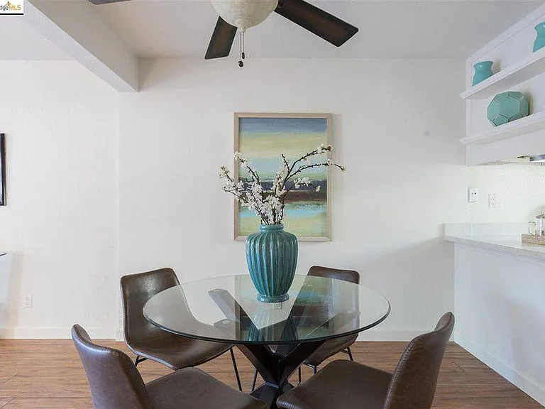 2161 Northwood Cir #D — Photo 4
