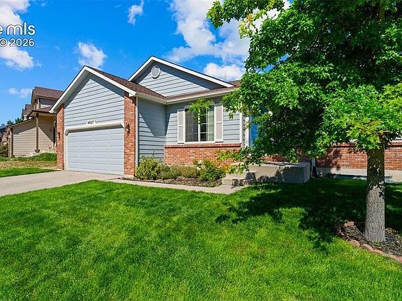 3rd image of 6627 Wagon Ridge Dr