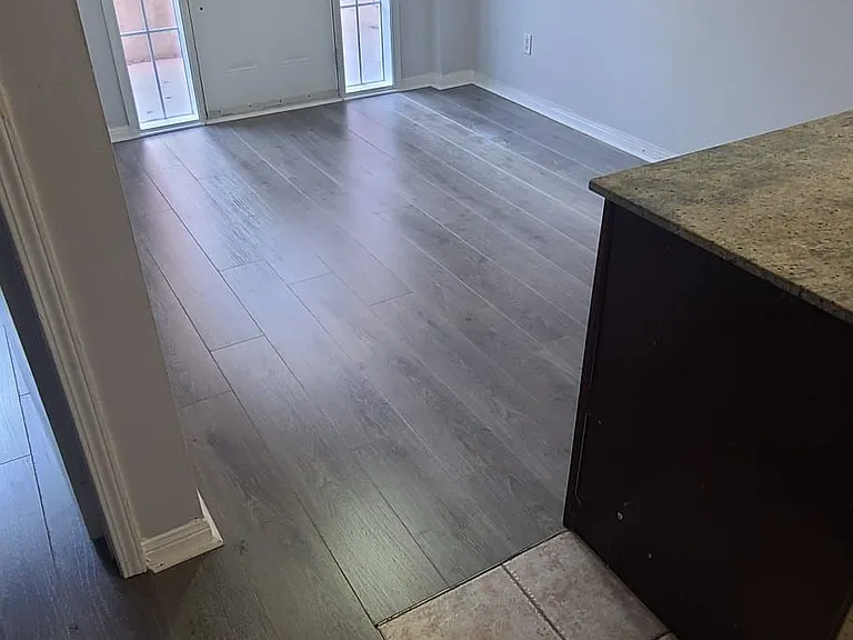 10 Laidlaw St #708 — Photo 4
