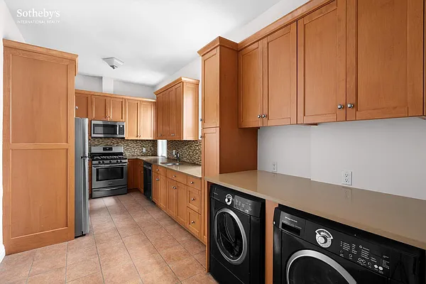 Rented by Sotheby's International Realty | media 3