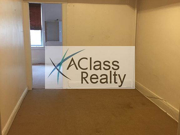 4th image of 3454 42nd St #2P