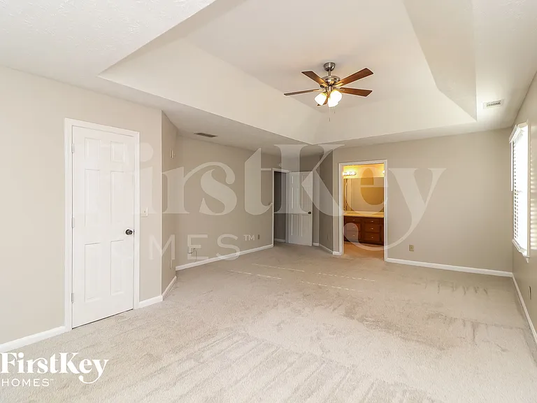 205 Timber Oak Cv — Photo 13