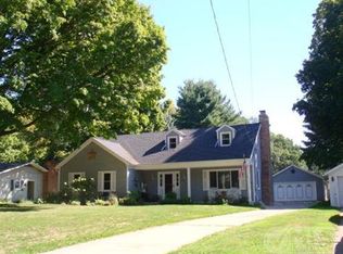 610 N Gordon St, Marshall, MI 49068