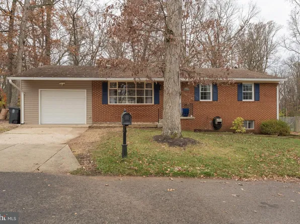 10021 Marguerita Ave, Glenn Dale, MD 20769