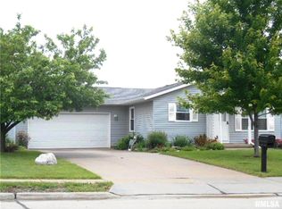 120 W 46th St, Davenport, IA 52806