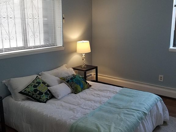 5th image of 25 Linden Ave #3