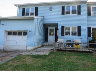 73 Fieldstone Blvd, Wappingers Falls, NY 12590