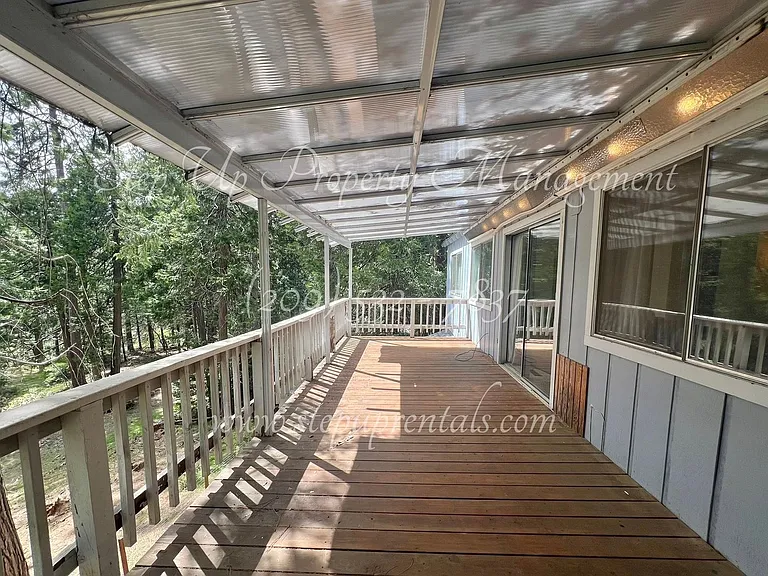 24030 Pine Lake Dr — Photo 28