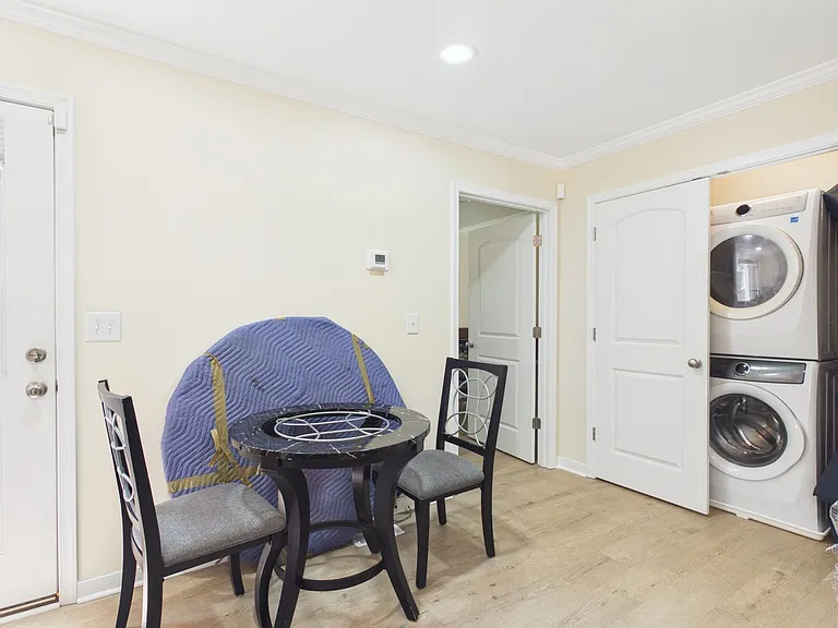 636 High St — Photo 13