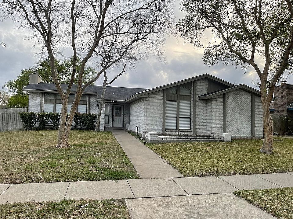 1st image of 2957 River Bend Ct