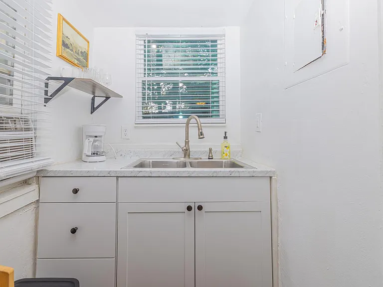 1131 Leesville St #E — Photo 14