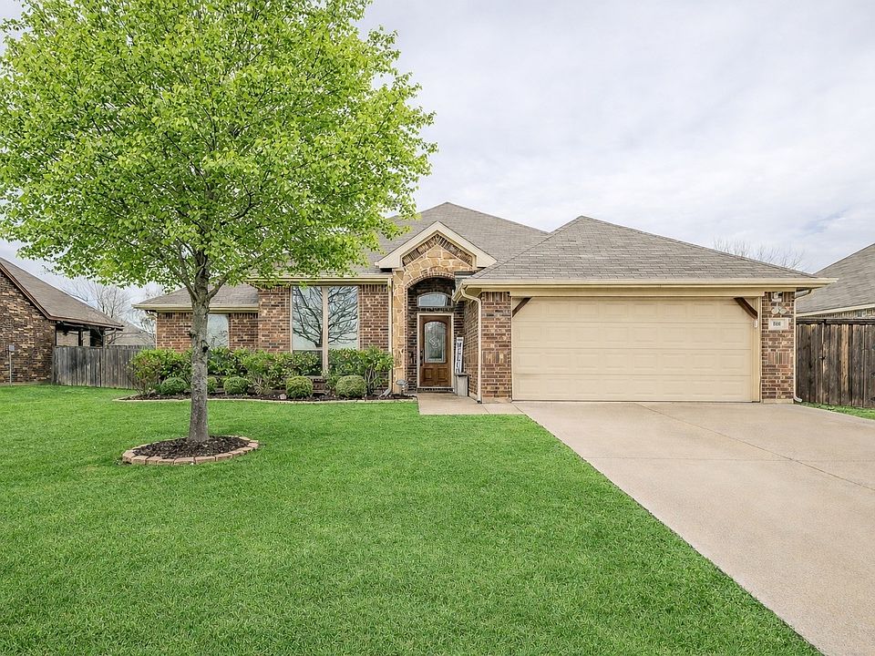 1st image of 108 Fieldview Dr