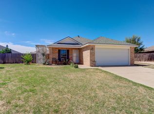 6823 83rd St, Lubbock, TX 79424