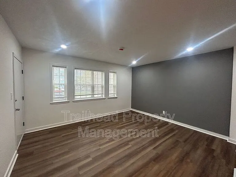 6413 Brookside Rd #1N — Photo 4