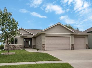 110 Lily Pond Rd, North Liberty, IA 52317