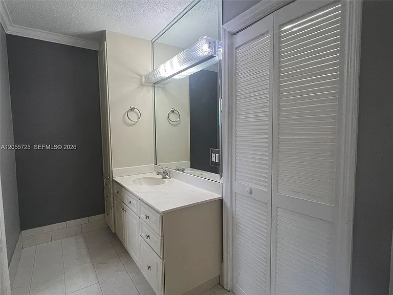 14131 SW 146th Ter — Photo 19