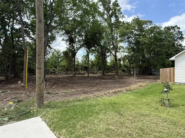 8003 Bigwood St, Houston, TX 77078