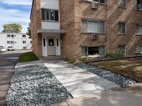 624 4th Ave SE APT 15, Minneapolis, MN 55414