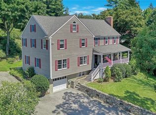 30 Crescent Ter, Bedford Hills, NY 10507