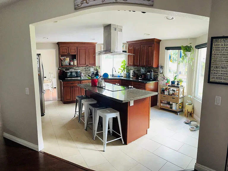 1582 Drake Ct — Photo 7