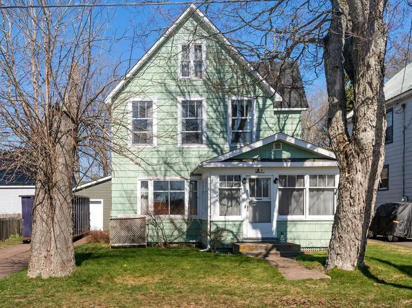 8 Robie St, Amherst, NS B4H 2C6