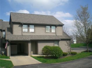 4072 Saint Andrews Ct UNIT 5, Canfield, OH 44406