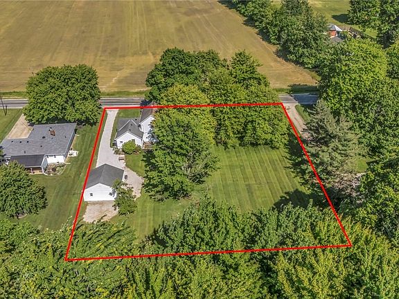 5th image of 9598 Quarry Rd