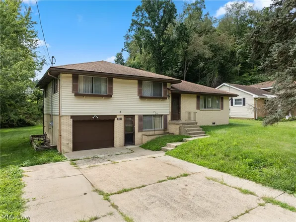 301 Alpine Dr, Toronto, OH 43964