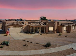 7923 Victoria Dr NW, Albuquerque, NM 87120