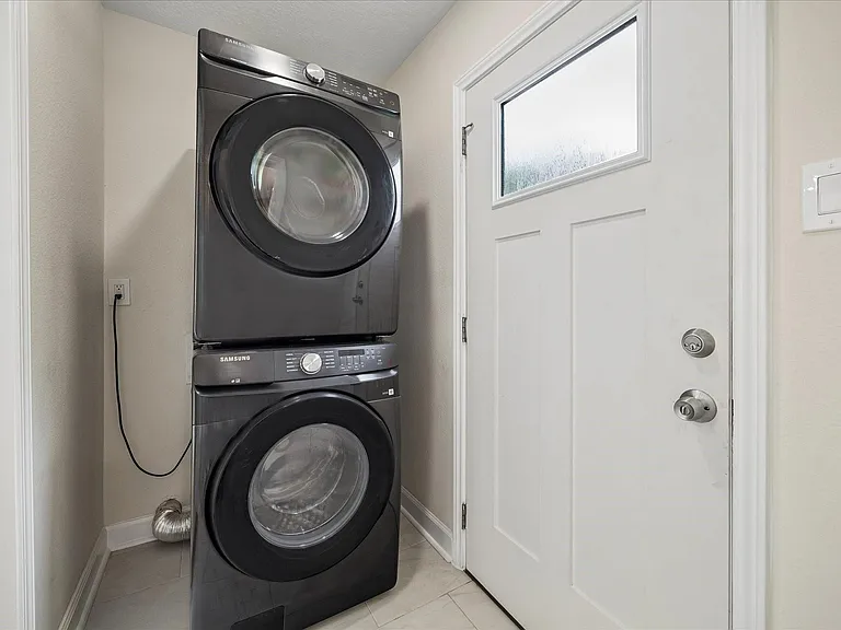 1109 Hays St — Photo 15