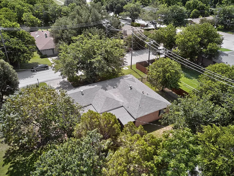 1016 Sproles Dr — Photo 51