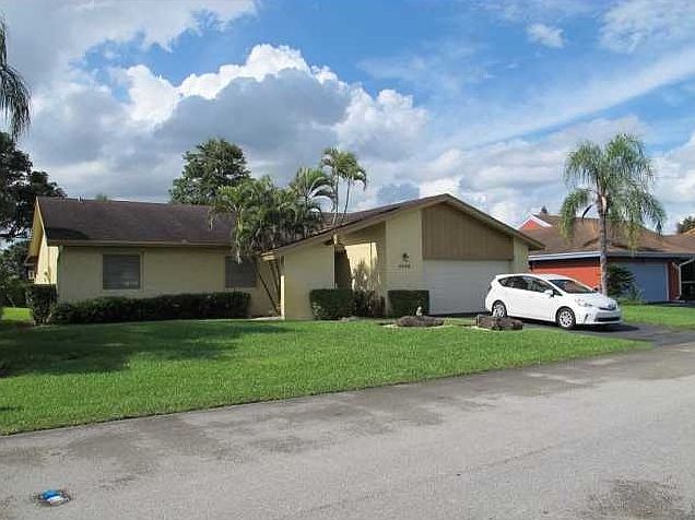 1st image of 8235 Cassia Ter