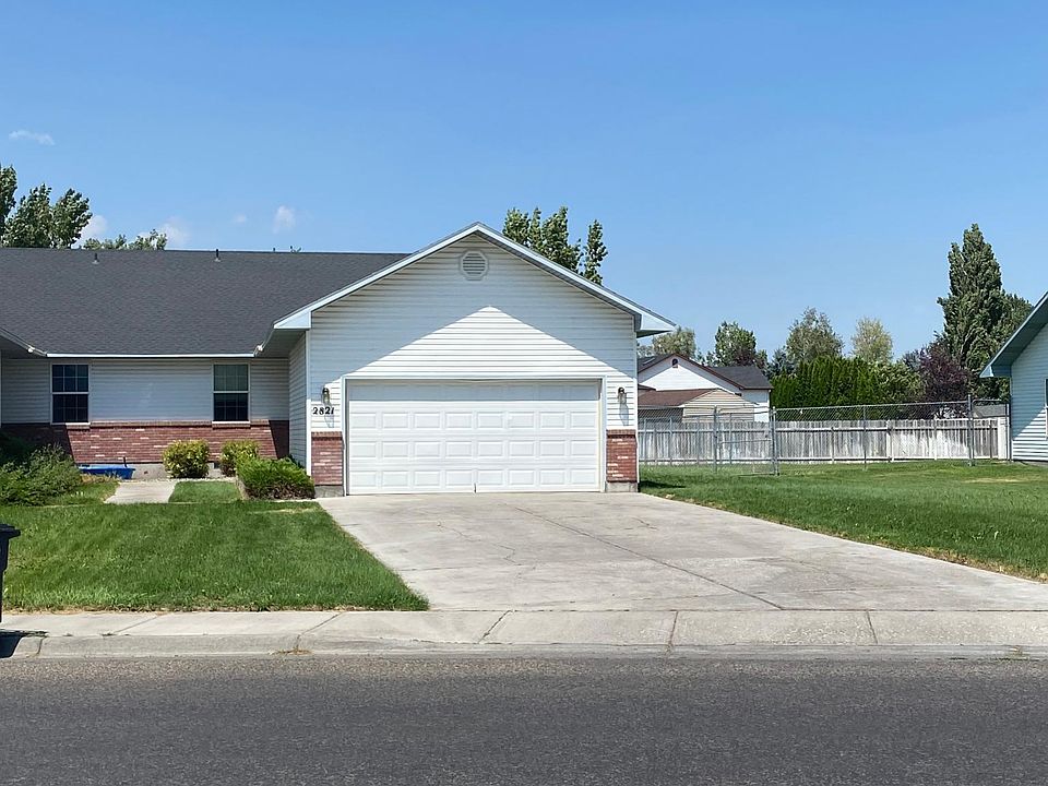 1st image of 2821 E Chasewood Dr