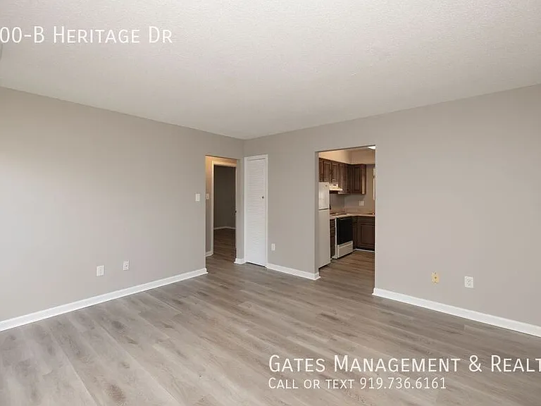 100B Heritage Dr — Photo 2