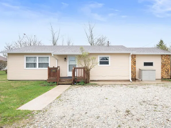 400 Wall St, Farmland, IN 47340