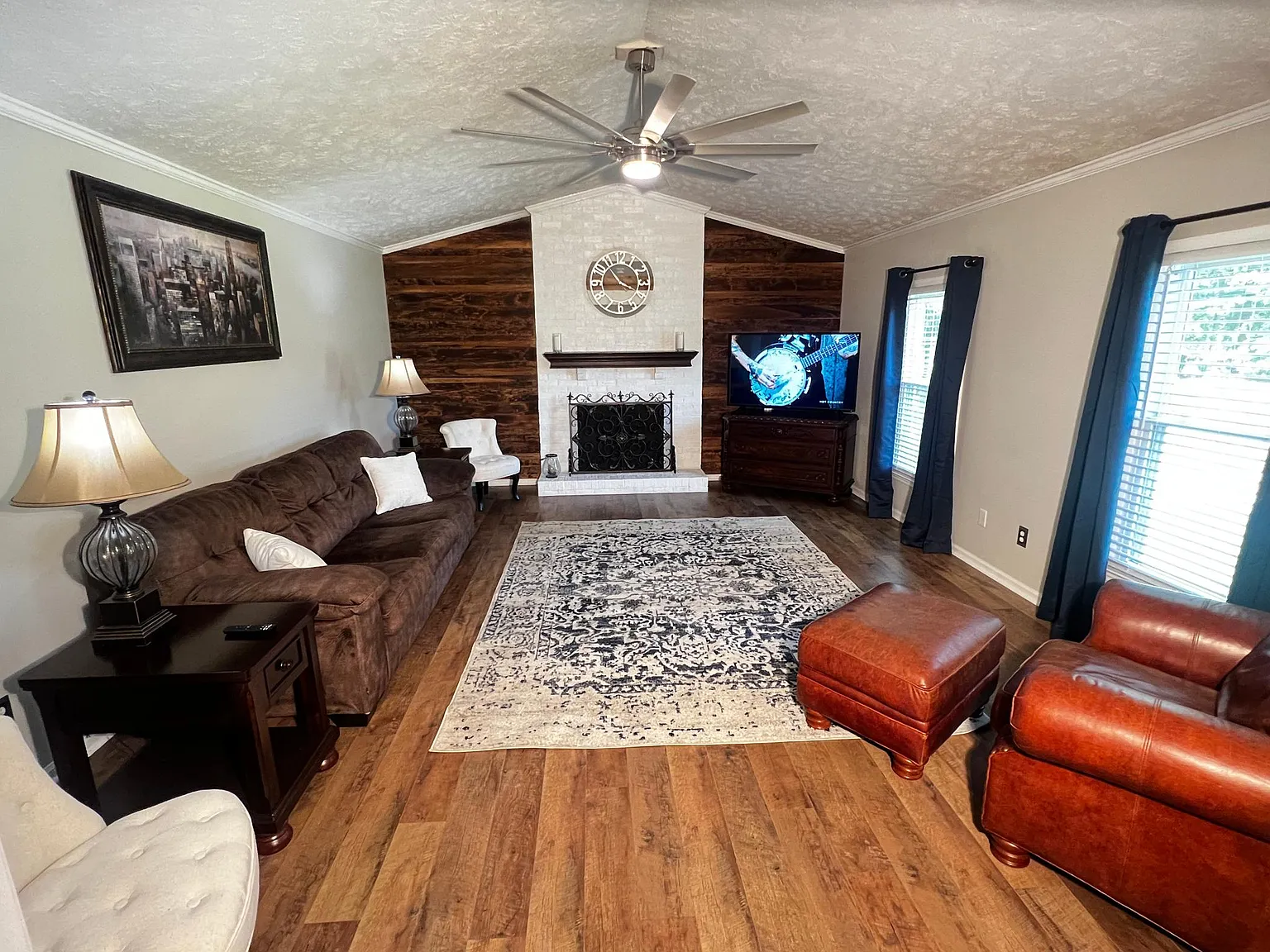 3 bed, 1830 sqft, $1,800 — Photo 3