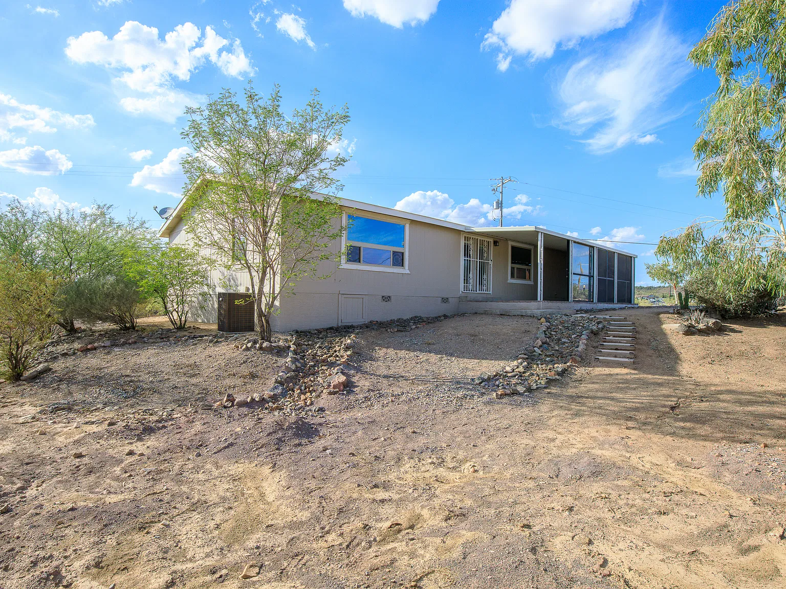 4 bed, 1793 sqft, $2,300 — Photo 1