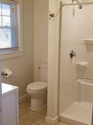 5th image of 27 Cole St #0