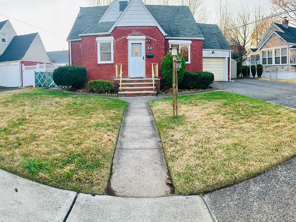 1st image of 82 W Amsterdam Ave