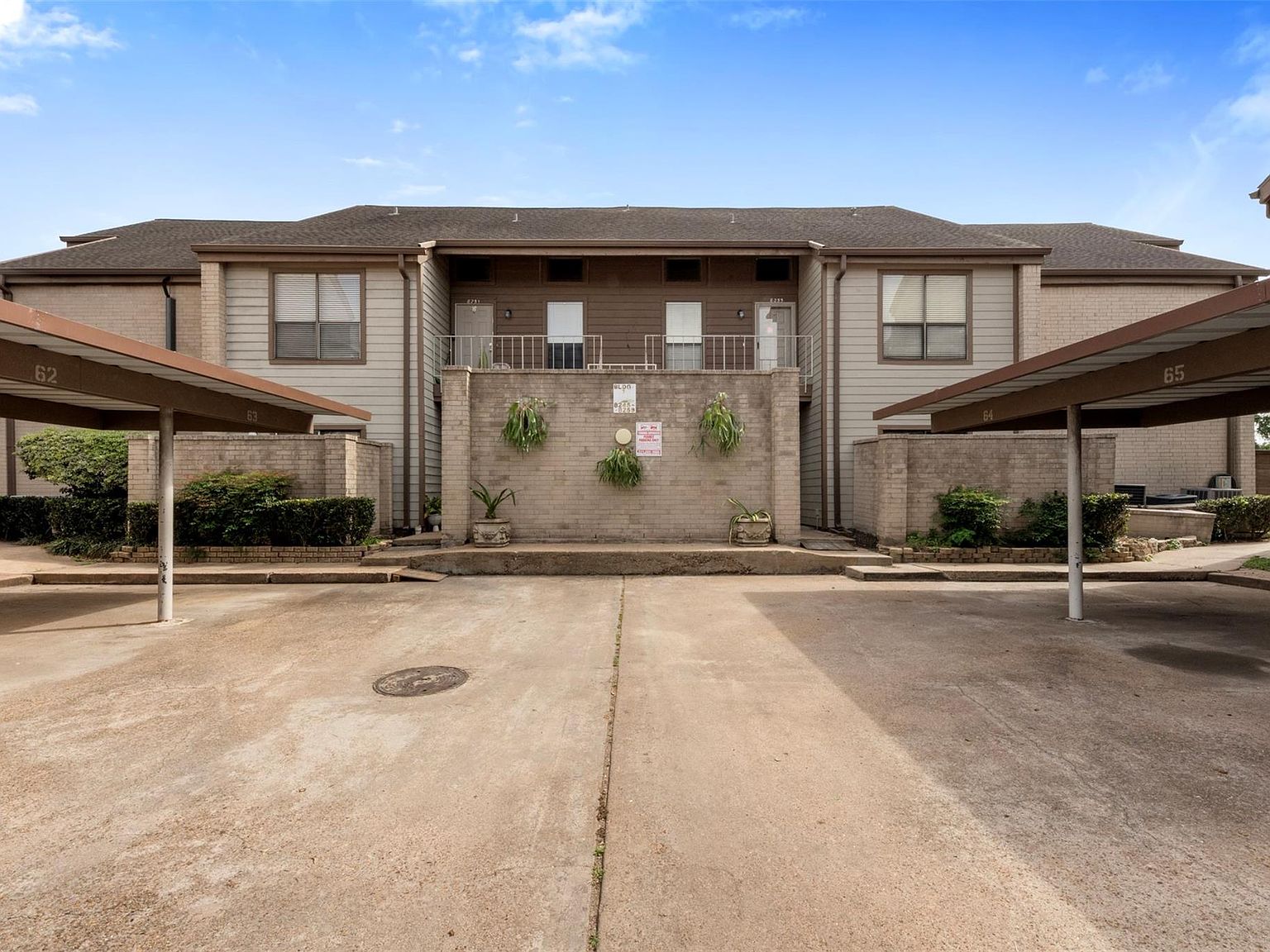 8253 Sands Point Dr #165